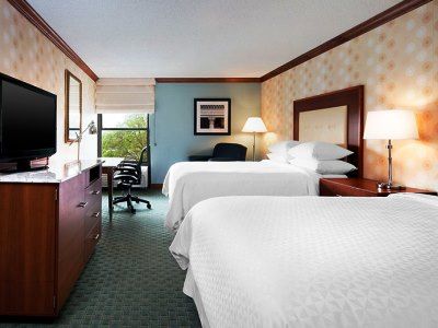 Four Points By Sheraton Richmond Airport Сандстон Экстерьер фото